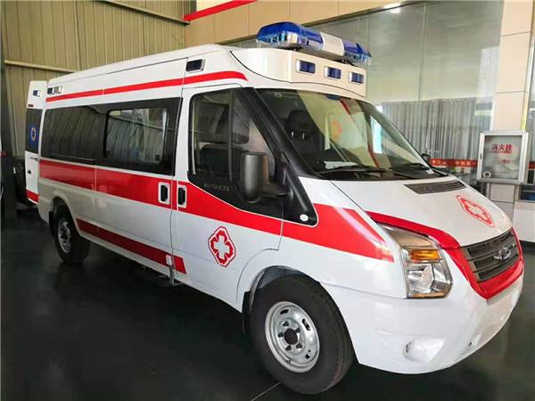 卫辉市福特V362救护车